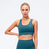 Sport-BH mit überkreuzten Cut-Outs